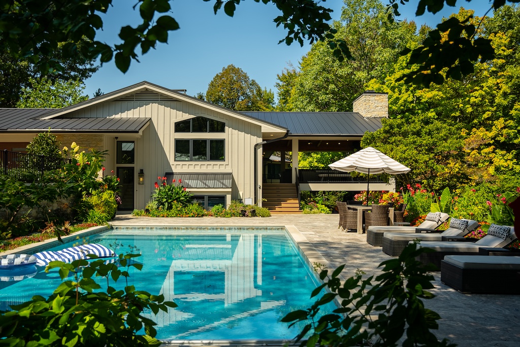 Squirrel Bend Residence project photo 2